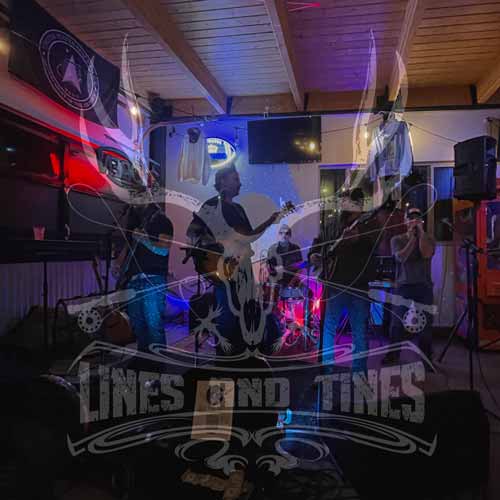 Line and Tines at Roof Top Bar in Lava Hot Springs